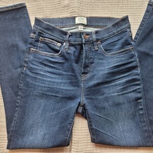 J. Crew Women's Deep Blue Skinny Jeans 94% Cotton